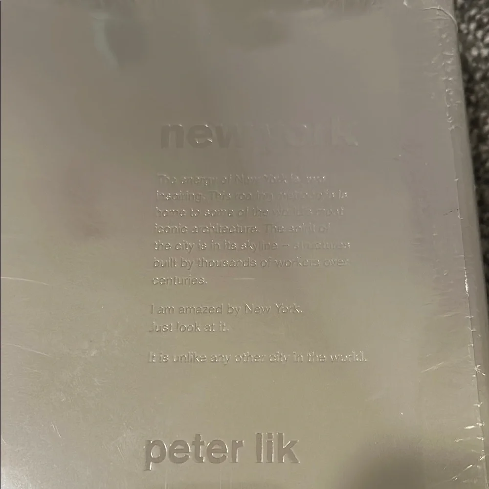 Peter Lik New York Book - Picture 4 of 4